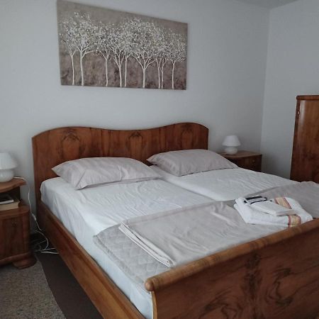 Walk Apartment Vukovar Eksteriør bilde