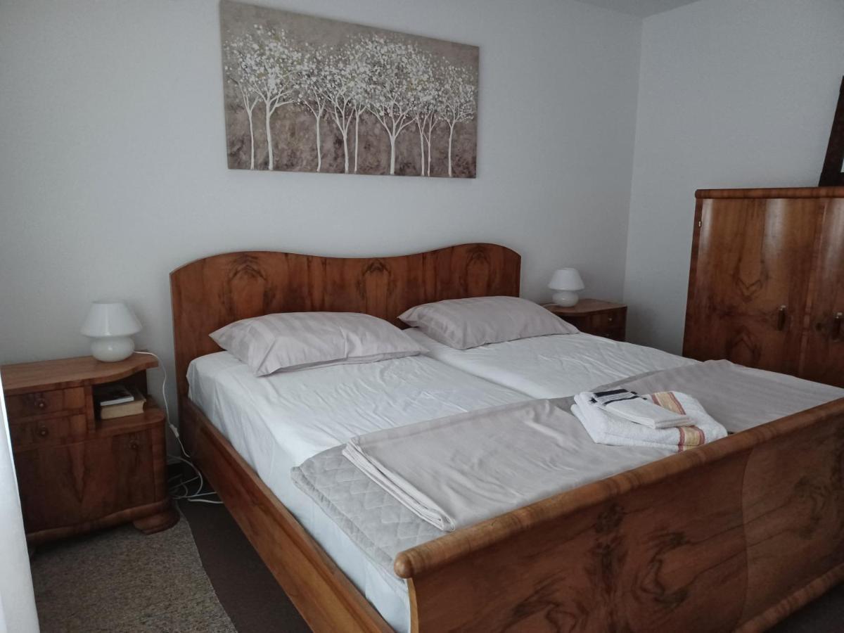 Walk Apartment Vukovar Eksteriør bilde