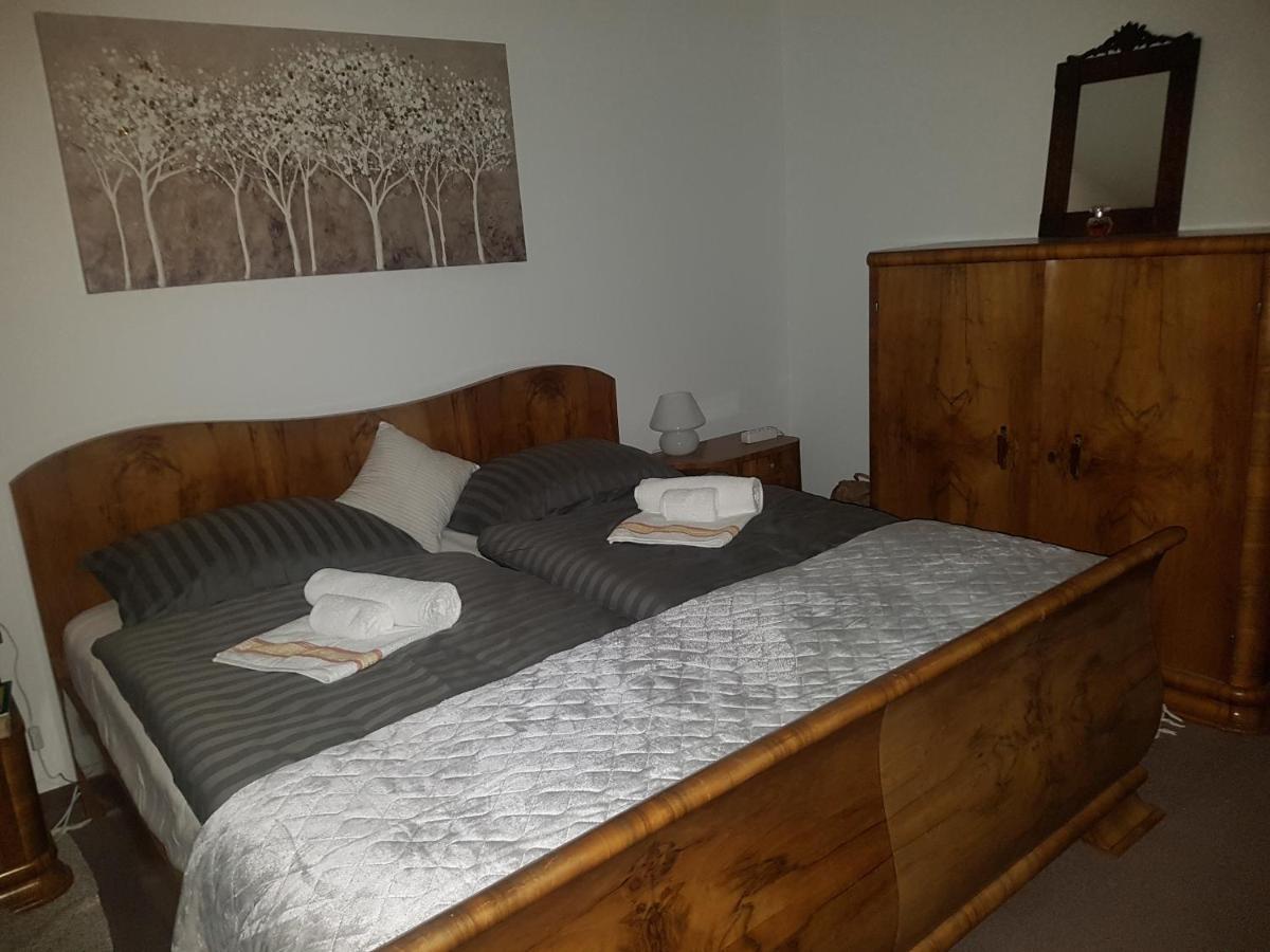 Walk Apartment Vukovar Eksteriør bilde