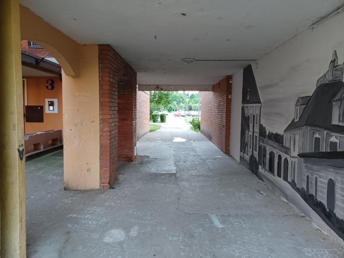 Walk Apartment Vukovar Eksteriør bilde